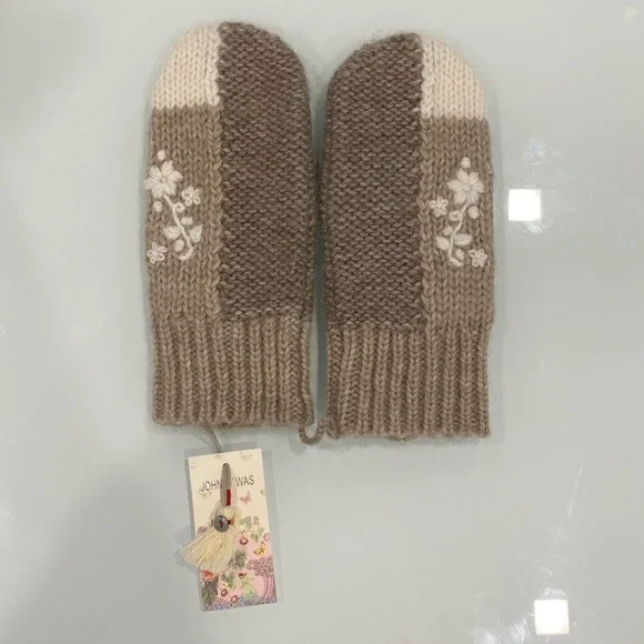 Johnny Was Patchwork Gloves Mittens Floral Embroidery Tan Brown Gray - Picture 4 of 7
